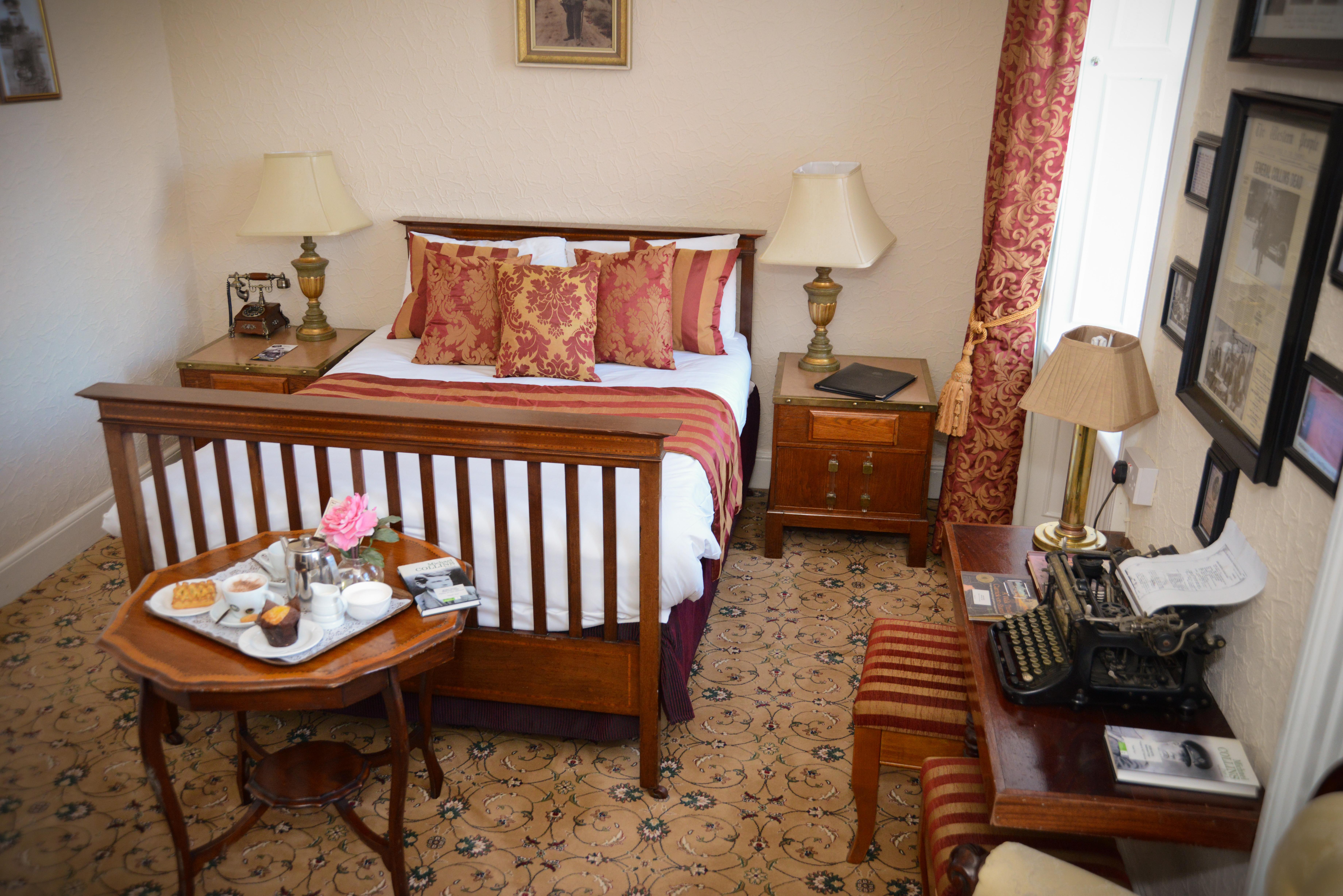 Bush Hotel County Leitrim Eksteriør billede
