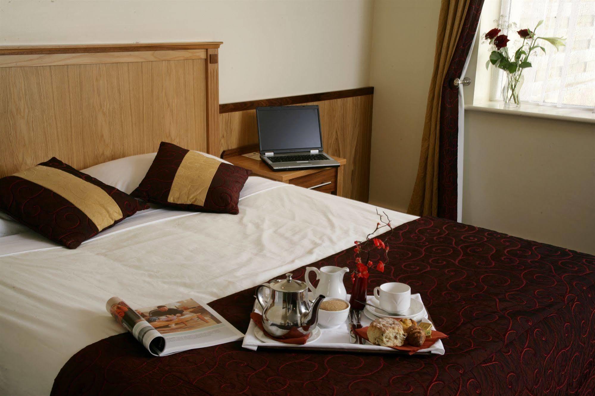 Bush Hotel County Leitrim Eksteriør billede