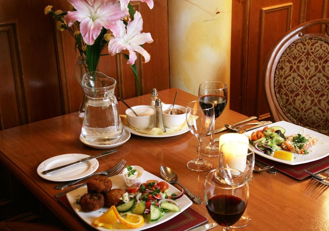 Bush Hotel County Leitrim Eksteriør billede