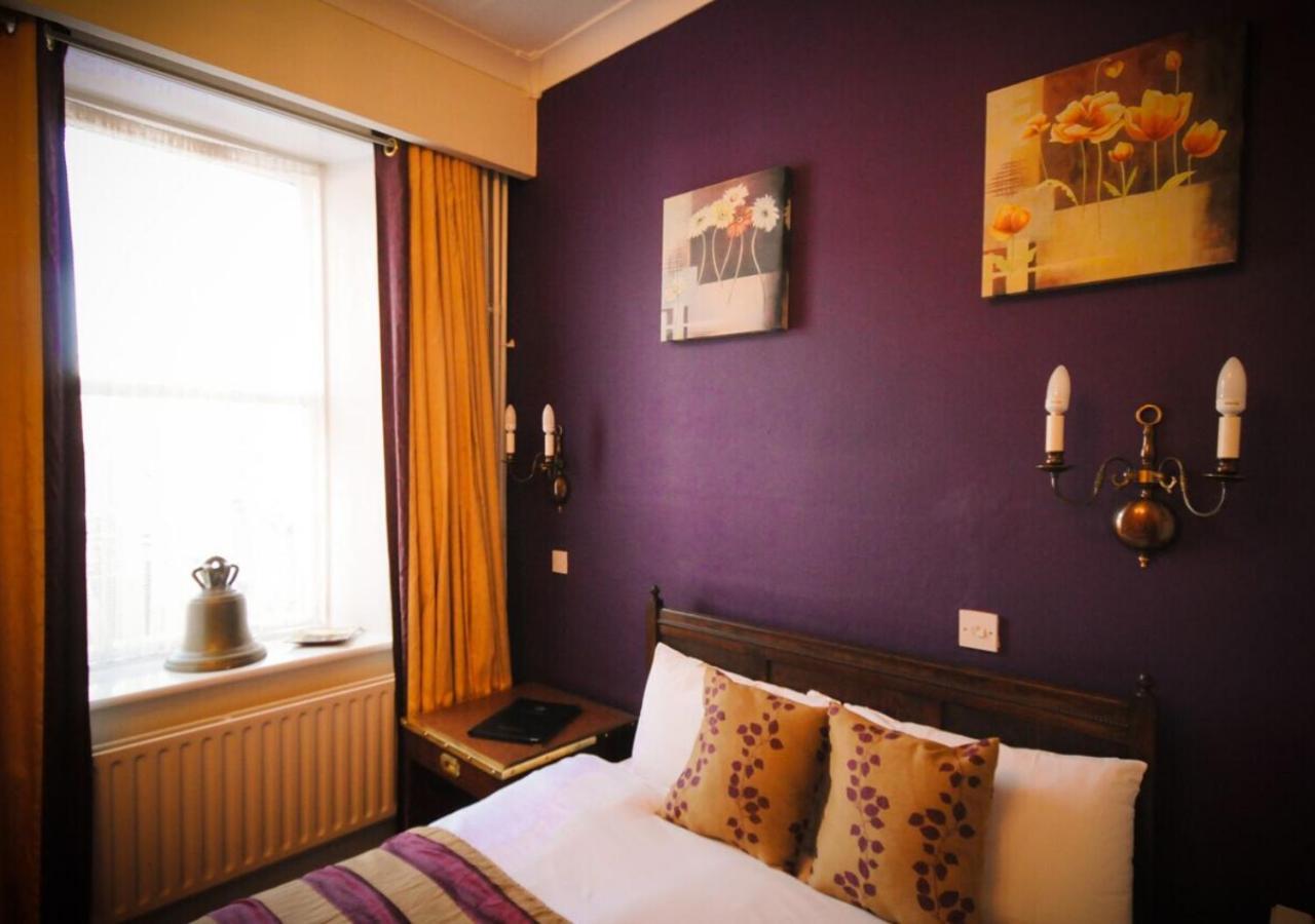 Bush Hotel County Leitrim Eksteriør billede