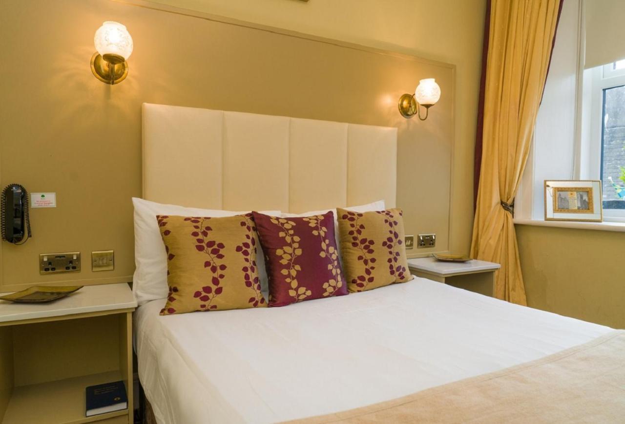 Bush Hotel County Leitrim Eksteriør billede